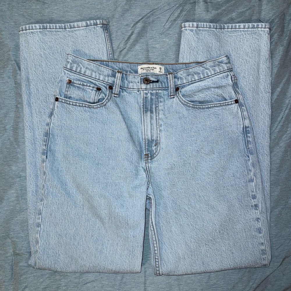 Abercrombie & Fitch ‘The Vintage Straight High Rise’ Light Wash Jeans